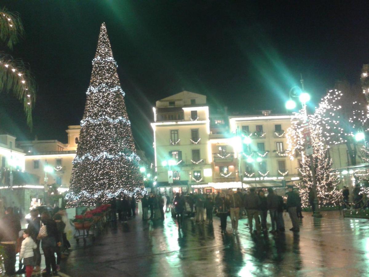 Pompei Center Life Atmosphere Екстер'єр фото