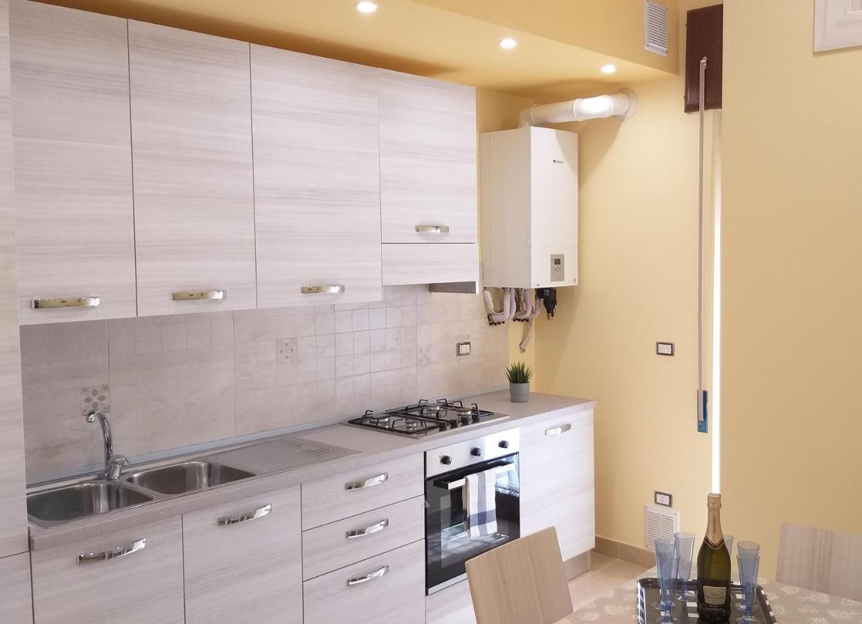 Pompei Center Life Atmosphere Екстер'єр фото